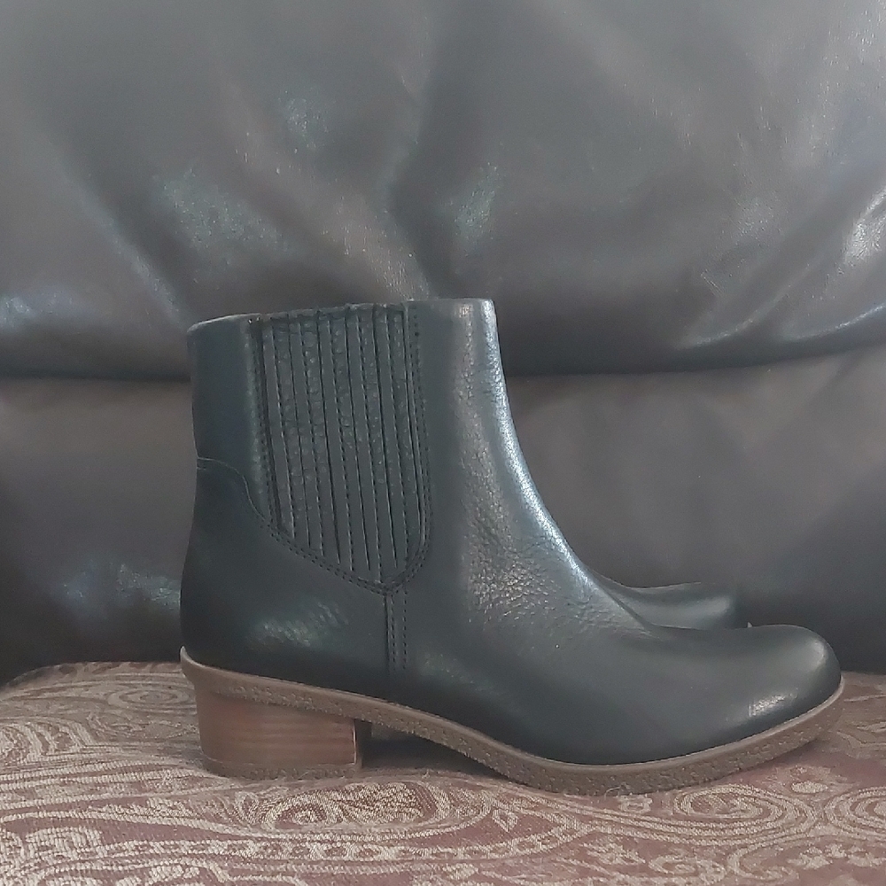 Dansko Black Leather Ankle Booties
